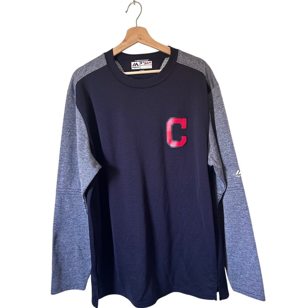 Cleveland Guradians MLB Long Sleeve Thermabase Majestic T-Shirt Size XL